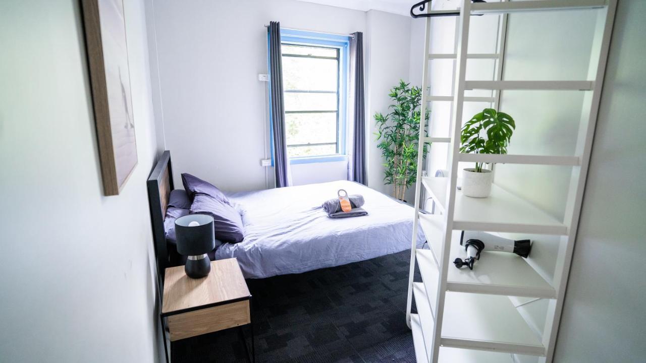 Mad Monkey Downtown Hostel ซิดนีย์ ภายนอก รูปภาพ