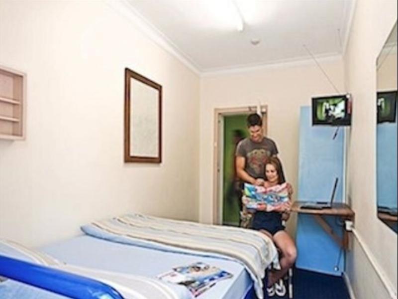 Mad Monkey Downtown Hostel ซิดนีย์ ภายนอก รูปภาพ